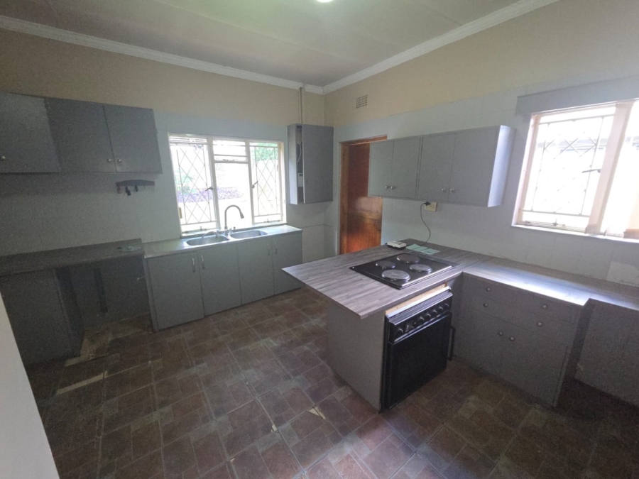 5 Bedroom Property for Sale in Westdene Free State
